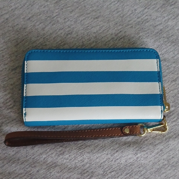 SOLD 12/25 !! - Picture 4 of 9